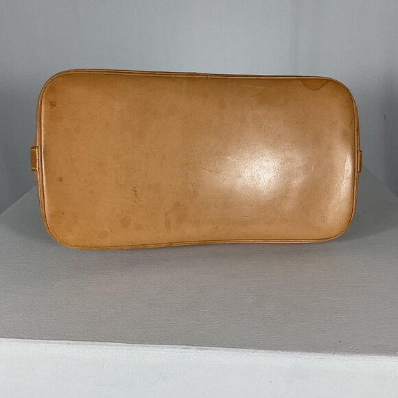 Louis Vuitton 'Alma PM' Handbag - Picture 9 of 16